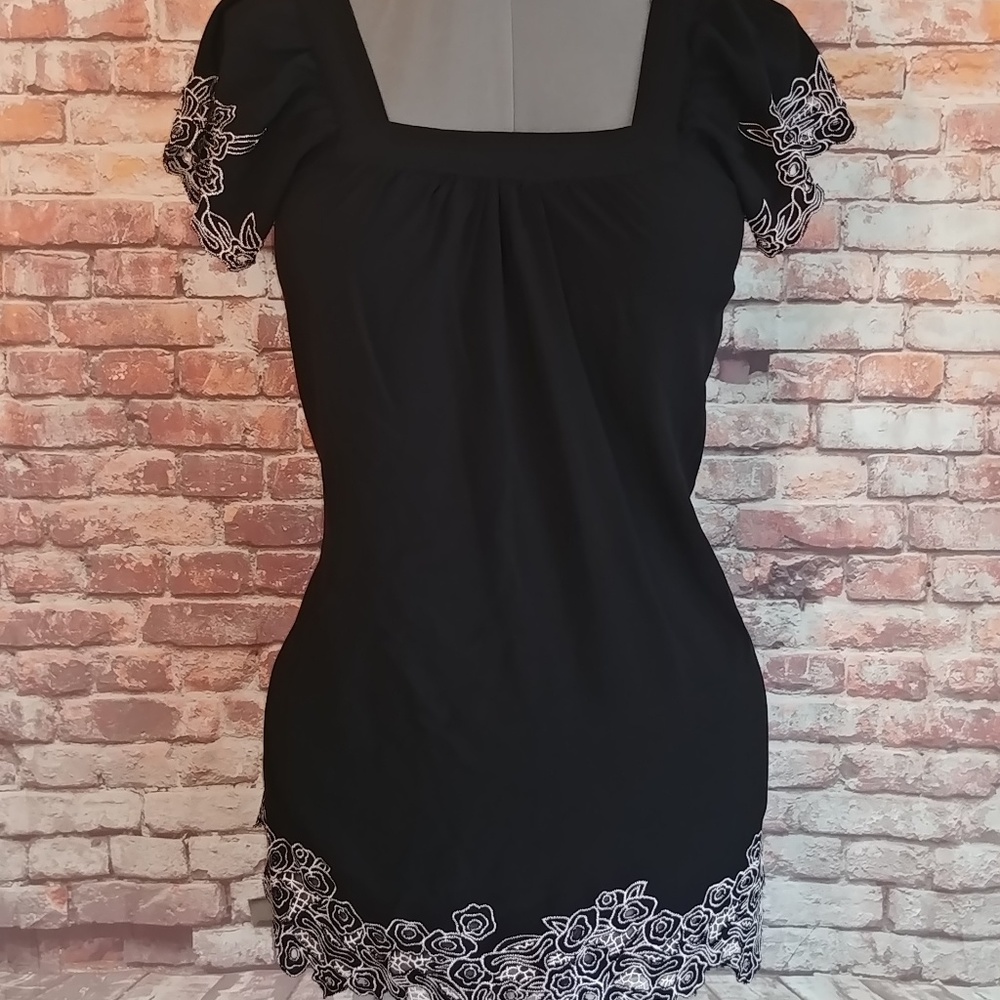 Forever 21 black floral embroidered shirt